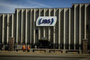 解梦软件陷入丑闻的巴西肉类巨头JBS在美上市 首日开盘报13.65美元